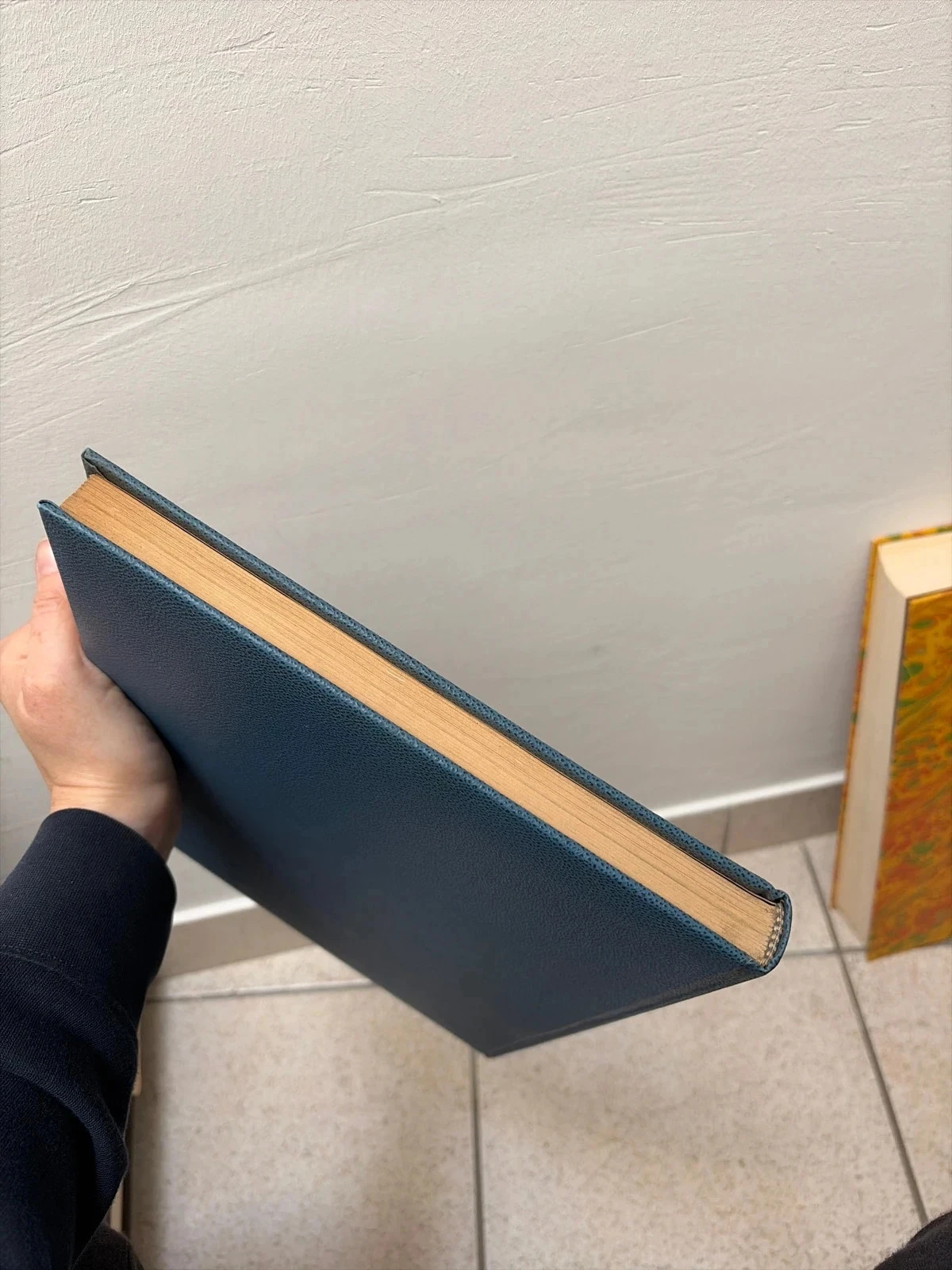 2000 family antiques book – photo 4